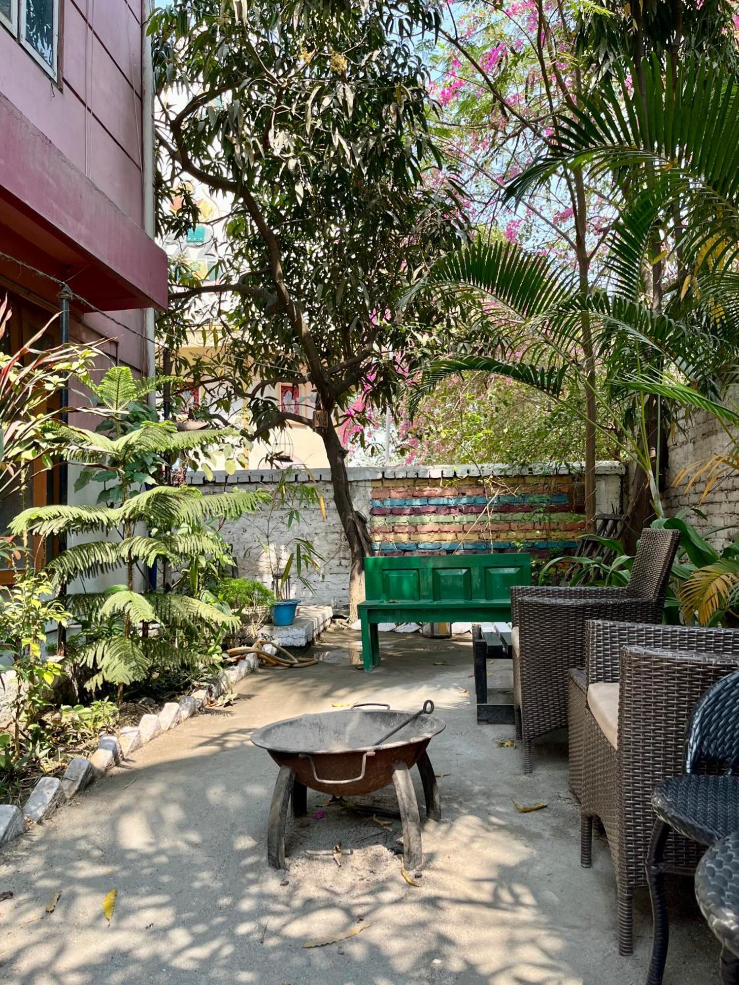 Assam Home Hostel Project Гувахати Экстерьер фото